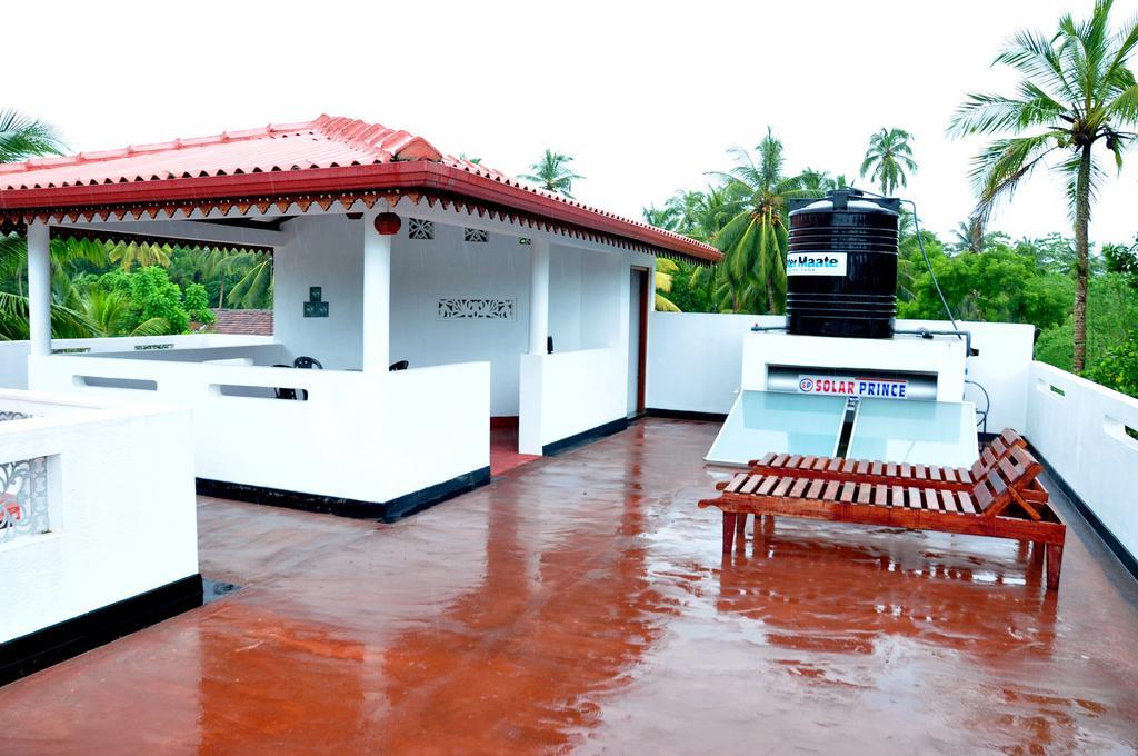 Guest House Basilea Beruwala Buitenkant foto