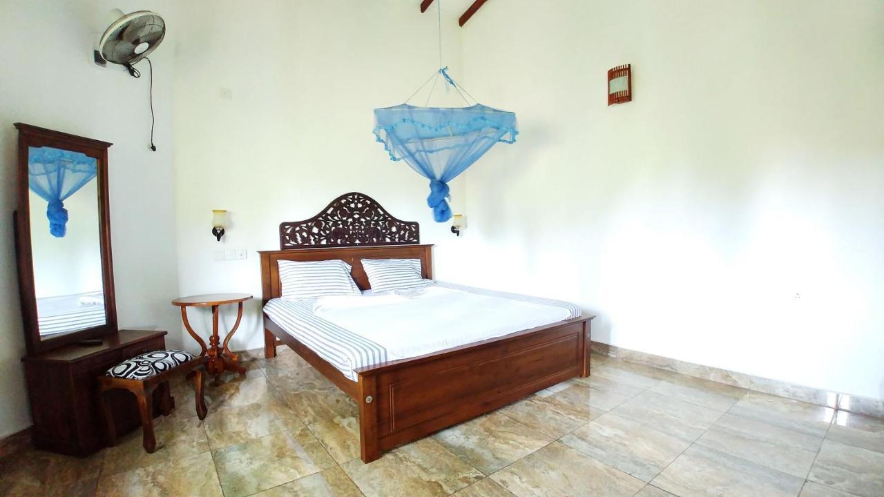 Guest House Basilea Beruwala Buitenkant foto
