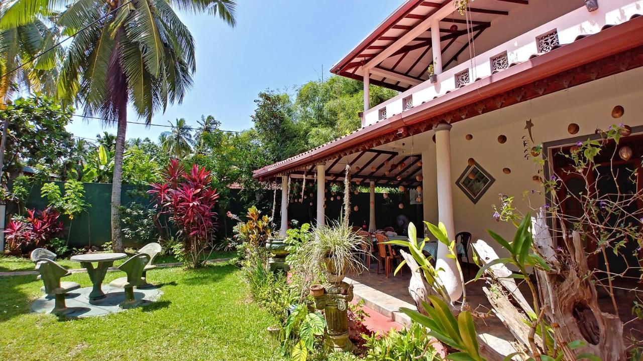 Guest House Basilea Beruwala Buitenkant foto